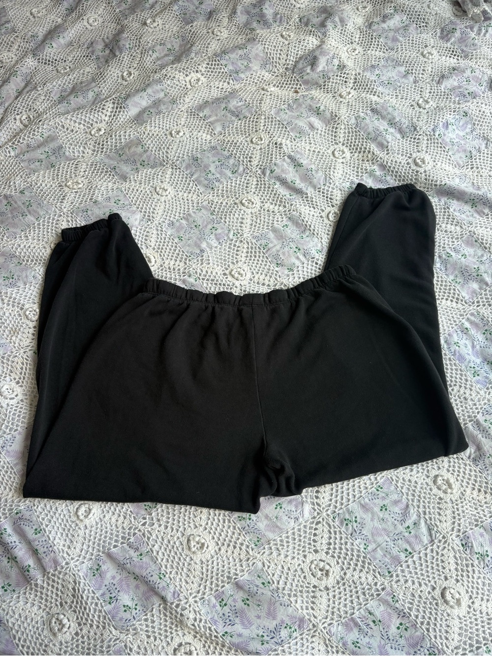 Victoria's Secret PINK black low rise sweatpants - Picture 2 of 4